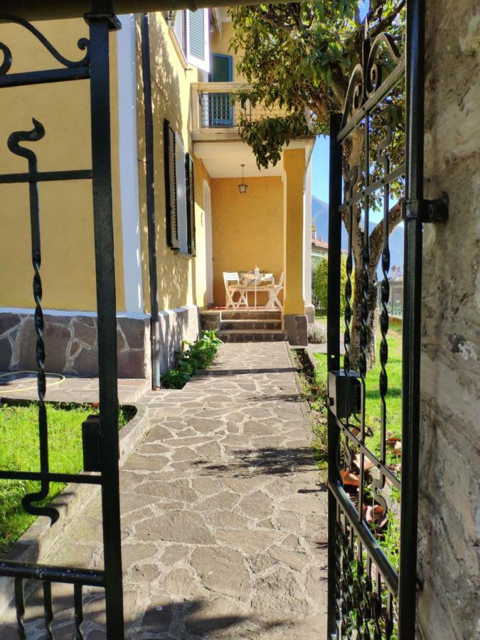 Casa Gialla เจราลาริโอ ภายนอก รูปภาพ