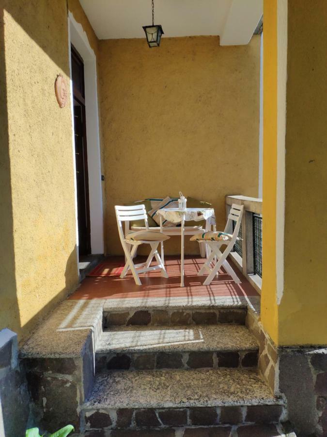 Casa Gialla เจราลาริโอ ภายนอก รูปภาพ