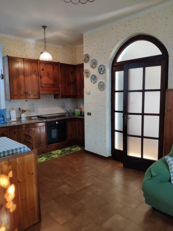 Casa Gialla เจราลาริโอ ภายนอก รูปภาพ